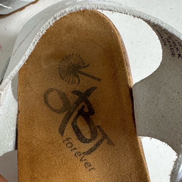 OTBT Jeanette Womens Leather Sandals Size 6 White Silver Lite Platform Wedge - Picture 10 of 12